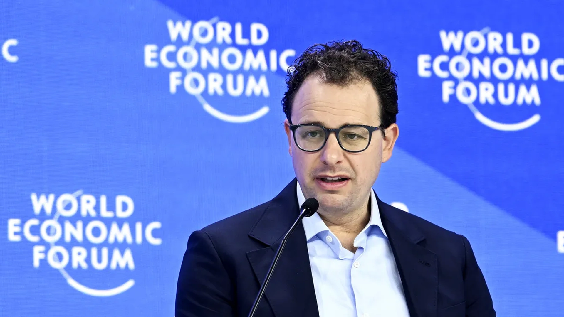 Anthropic Faces Major Code Leak Ahead of Potential $380 Billion IPO