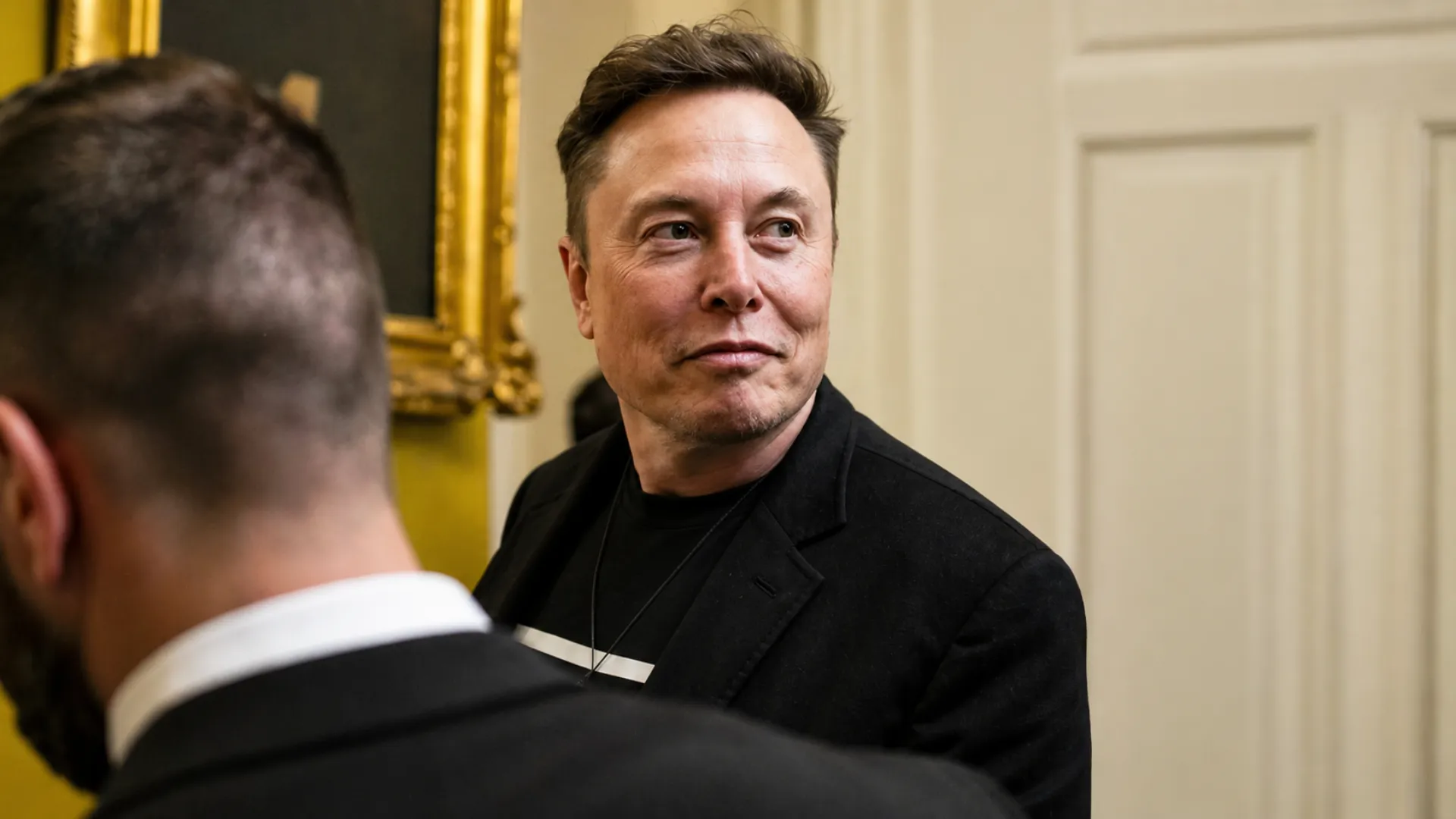 Elon Musk arrives at a California courthouse during his trial against OpenAI over claims the nonprofit AI lab became a commercial company.