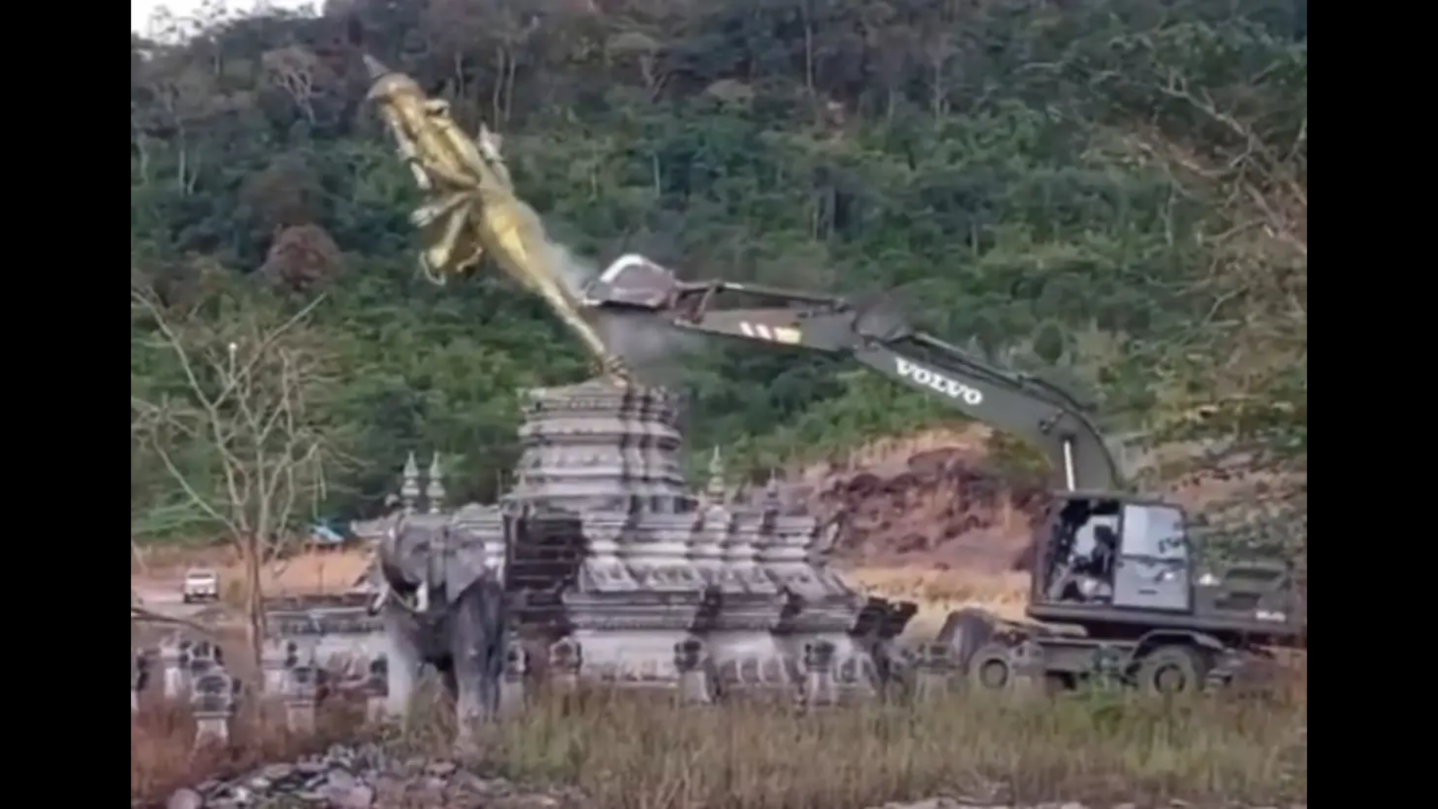 India Condemns Demolition of Lord Vishnu Statue at Thailand Cambodia Border Urges Dialogue and Restraint