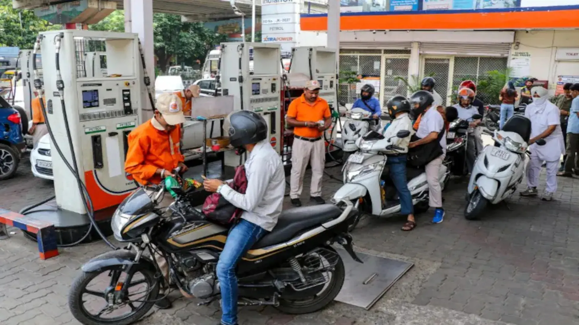 A petrol pump display board showing updated petrol and diesel prices across major Indian cities following the fourth consecutive fuel price hike in May 2026.