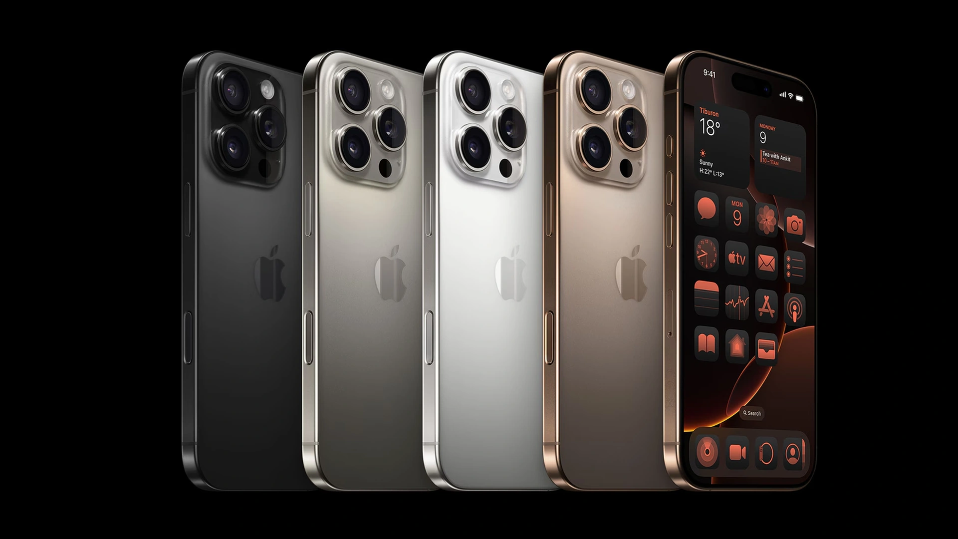 Apple iPhone 17 Pro Max displayed during Vijay Sales Republic Day Sale with limited-time discount in India