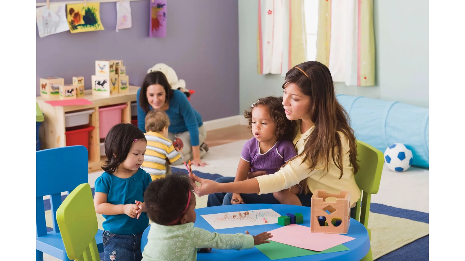 US Freezes Minnesota Child Care Funds Amid Allegations of Long Running Fraud