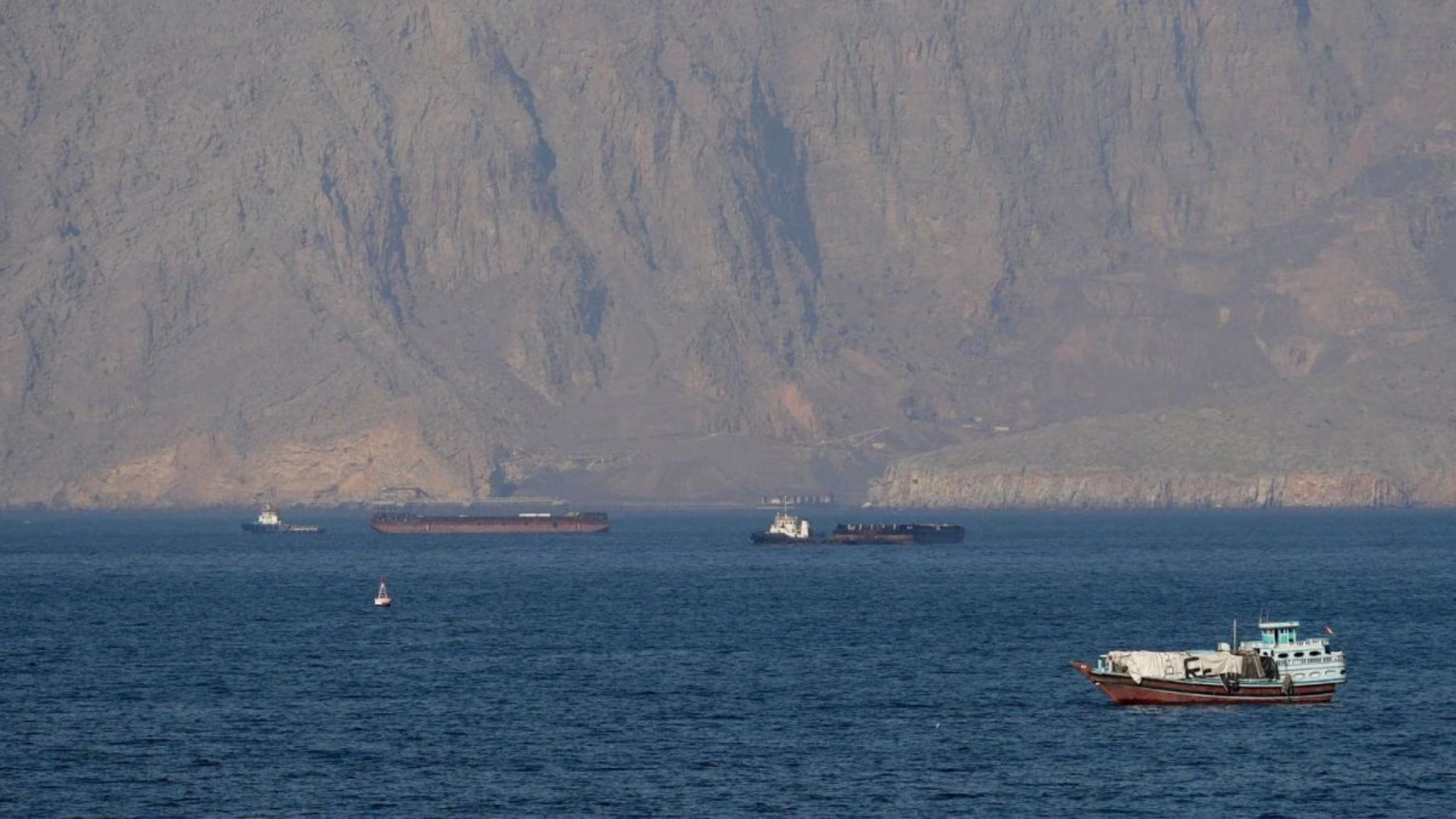 US Israel Iran ceasefire on edge as Tehran rejects talks, warns of escalation after ship seizure in Hormuz